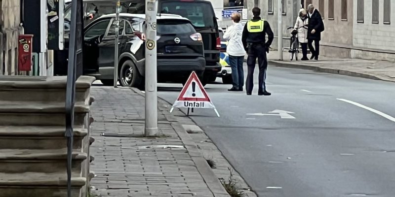 2024-11-16-UnfallErlangerStr_Humboldt_10Uhr15bearbeitet